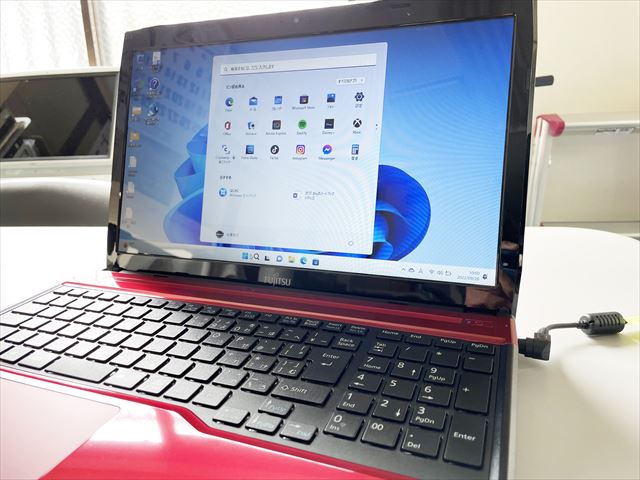 富士通ノートパソコン