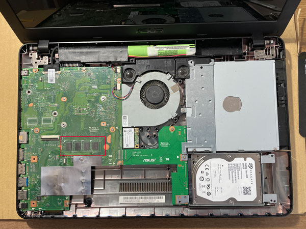 分解マザーボード